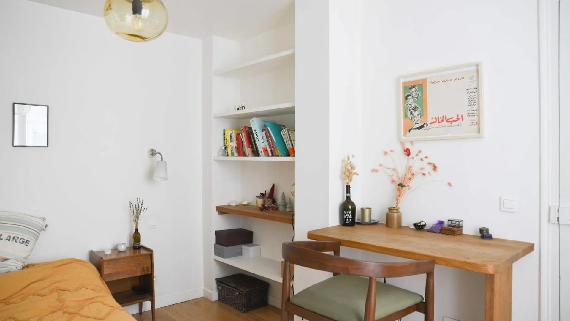 Bright 1 Bedroom Apartment - Near Park Paris